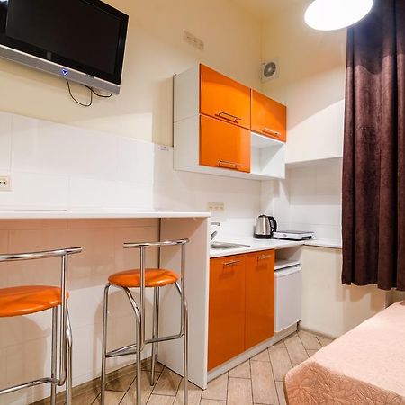 Economy Apartment On Rappoporta 7A-1 Lviv Exterior photo